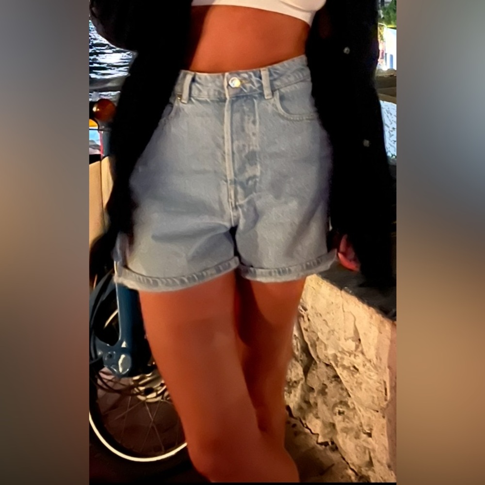 Zara Shorts